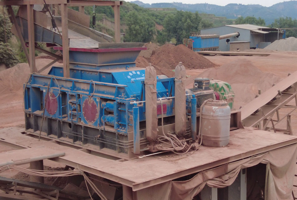 时产100吨制砂生产线 1210对辊制砂机 液压对辊制砂机